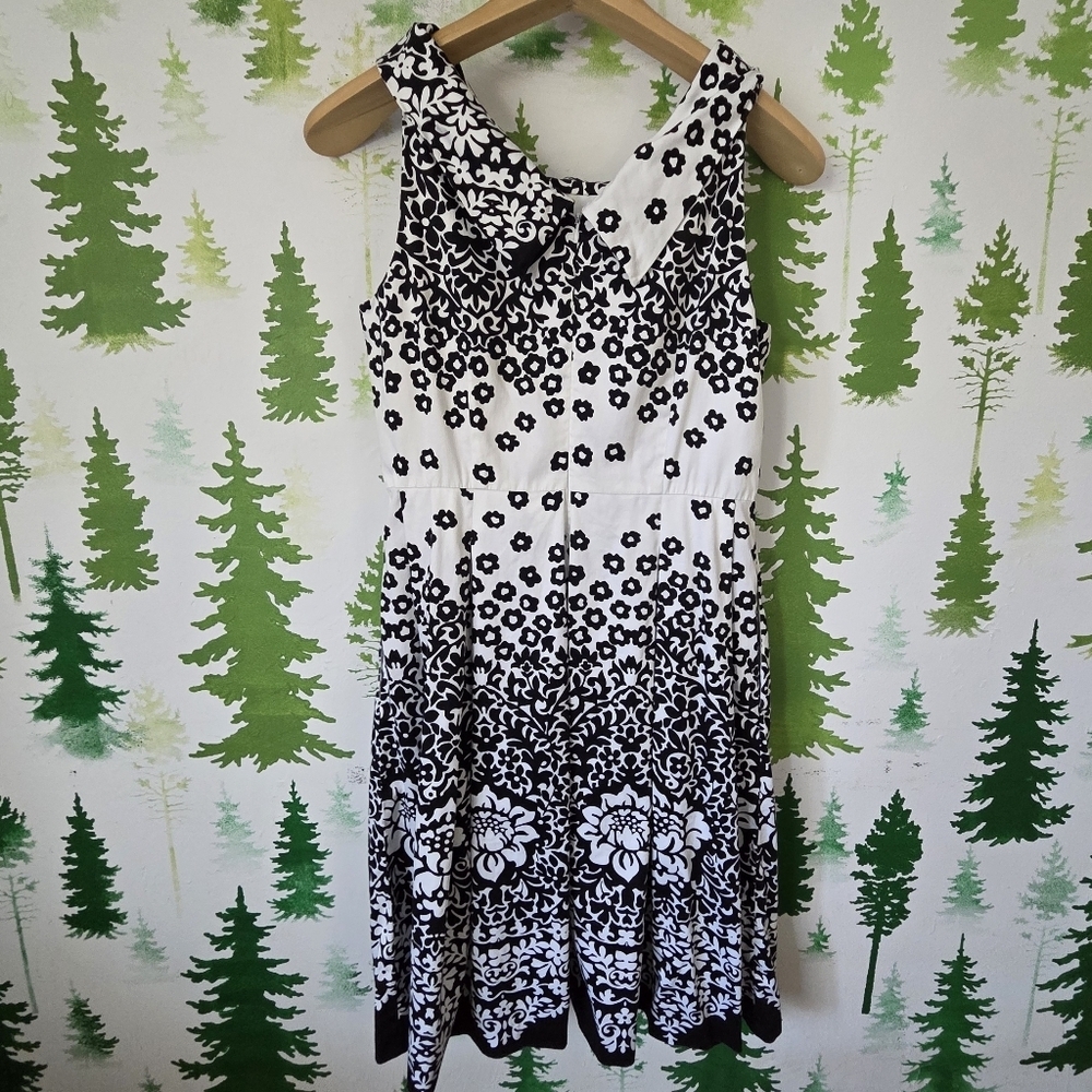 Donna Morgan Black and White Floral Dress - Picture 2 of 12